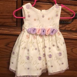 Dress with flowers and vines